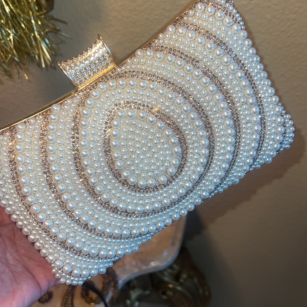 NIP Beaded Clutch Bag with Strap
